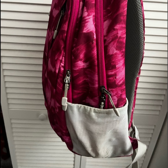 Columbia pink backpack - Picture 3 of 4